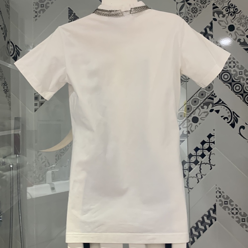Like 🆕VTG ALFRED SUNG 90’ Embroidered 💯% Cotton Short Sleeves T-shirt - Picture 6 of 12